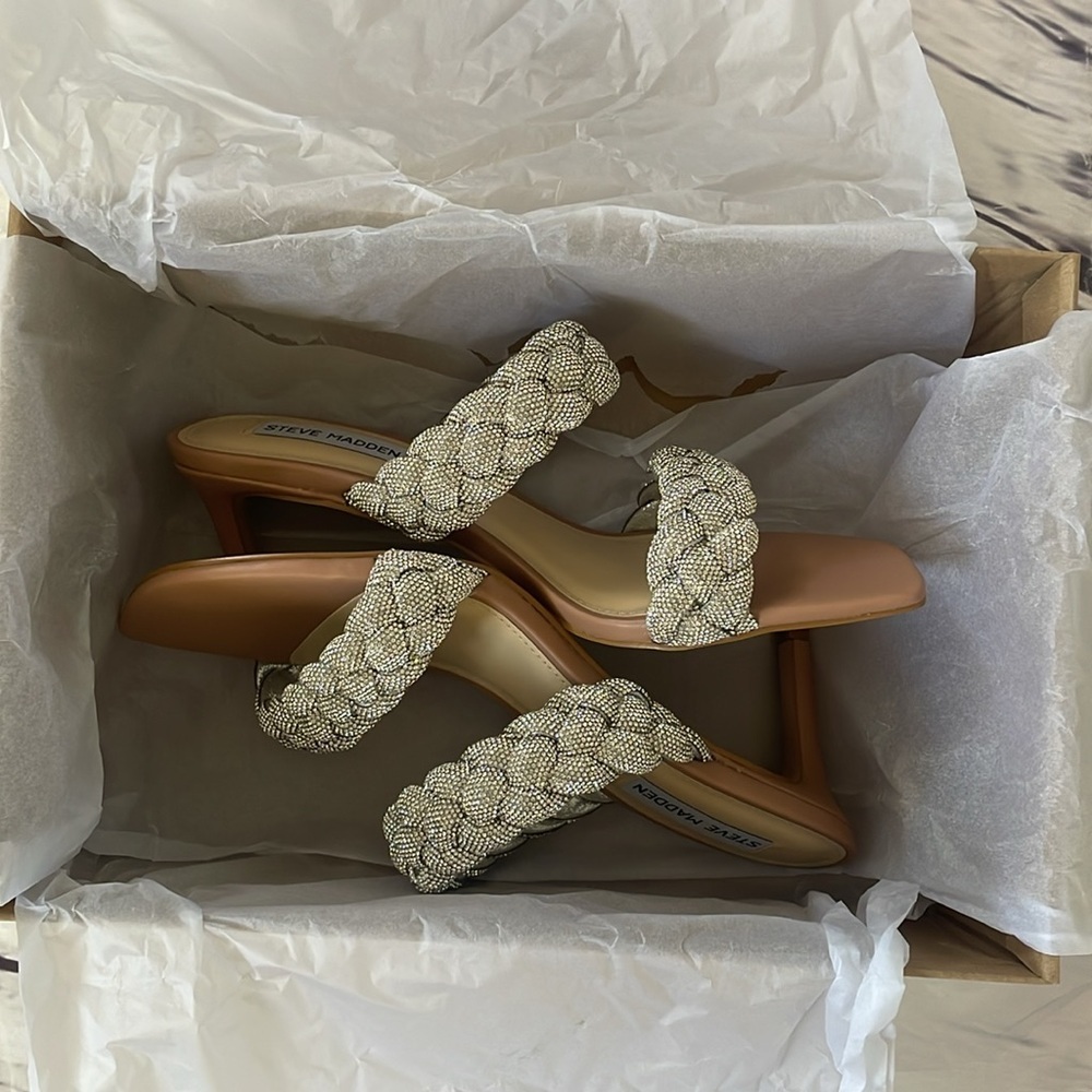 ♥️ Steve Madden♥️ Prema Sandal Braded Rhinestone size 7.5 - Picture 4 of 11